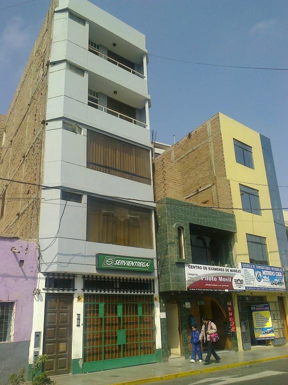 Strenua Santa Maria Suites Trujillo Ngoại thất bức ảnh