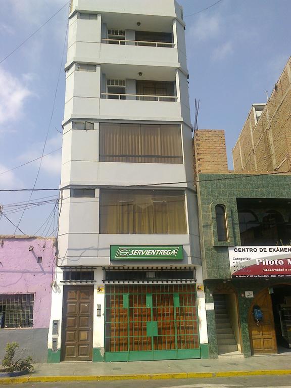 Strenua Santa Maria Suites Trujillo Ngoại thất bức ảnh