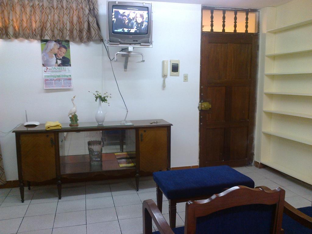 Strenua Santa Maria Suites Trujillo Ngoại thất bức ảnh